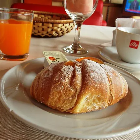 Отель Firenze Тирана