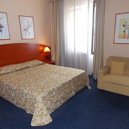 Firenze 3* Тирана