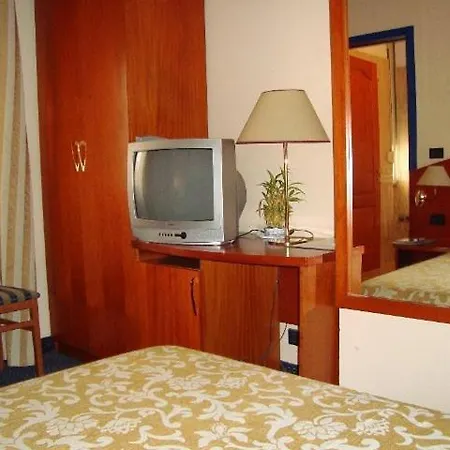 Firenze Hotel 3*