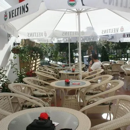 Firenze 3* Tirana