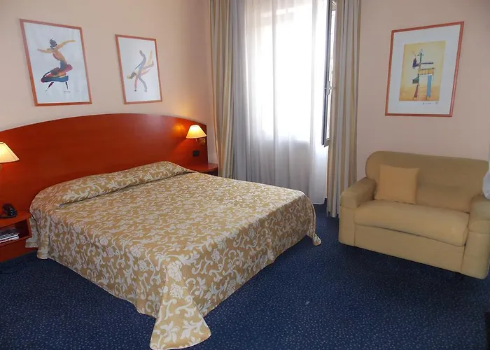 Firenze 3* Tirana